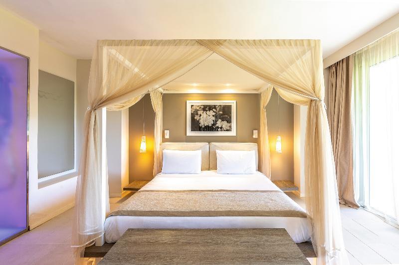 La Gemma Dell'est Resort 5*